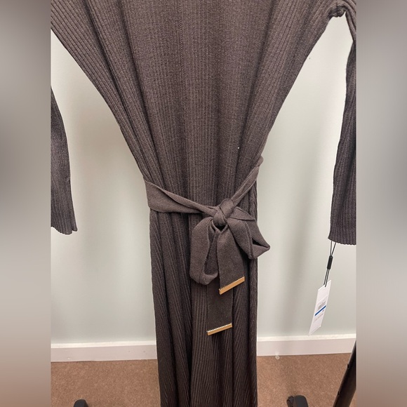 **NEW** Calvin Klein Women’s Ribbed Midi Belted Sweater Dress Brown (Size XL) - Picture 4 of 4